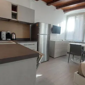 https://apt-loftcentre.italymilanhotels.net