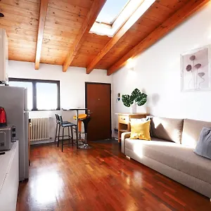 https://primopiano-comune-antico.italymilanhotels.net