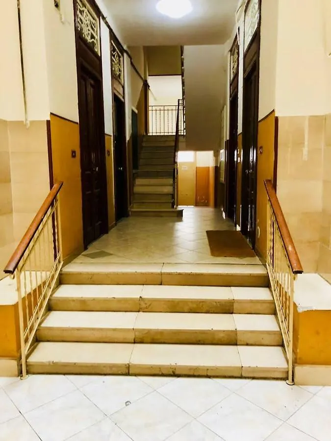 Sogni D'Oro Apartment Bari 0*,  Italy